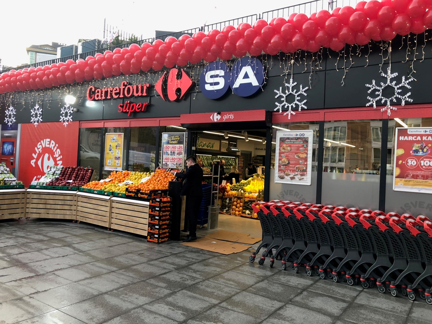 Halkalı CarrefourSA’da Boykot Tavsiyesine Saldırı